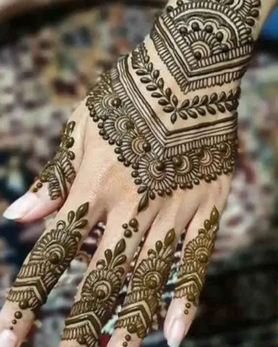 full hand mehndi design
