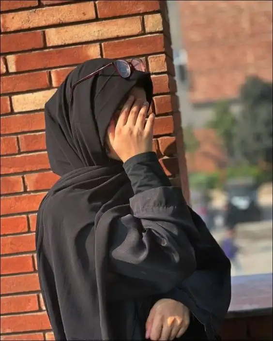 hijab profile pic