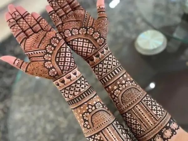 full hand mehndi design