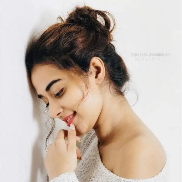profile pic girl