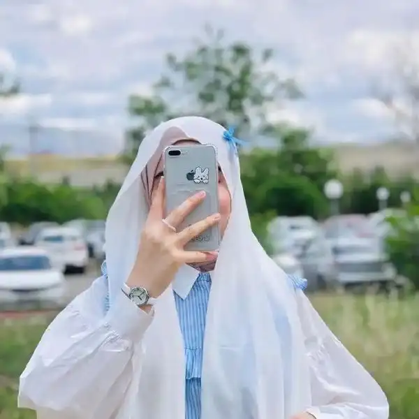 hijab profile pic