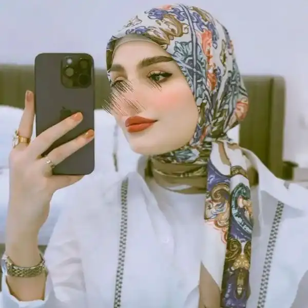 hijab profile pic