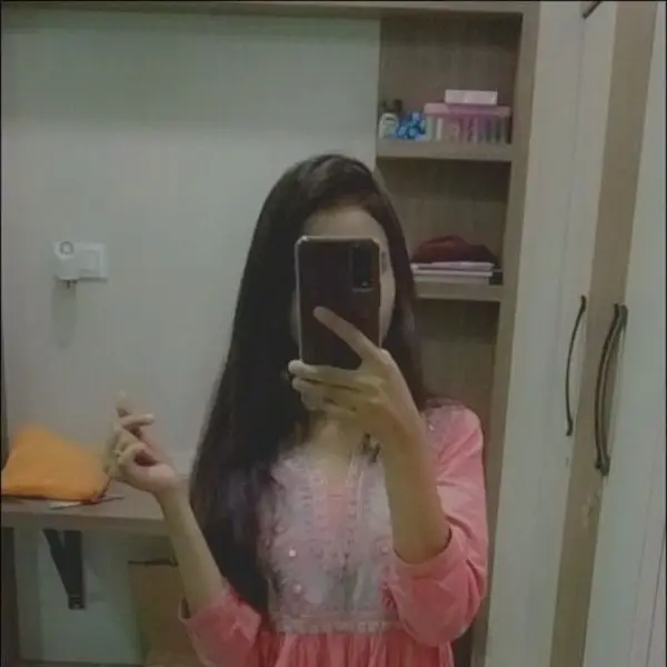 profile pic girl