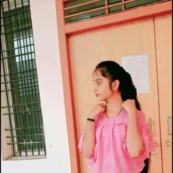 cute girl pic