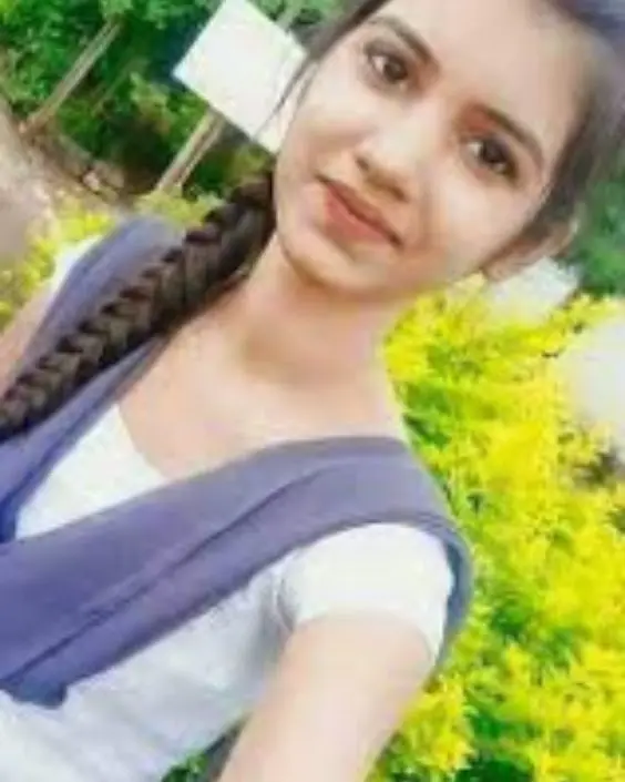 cute profile pic for girls