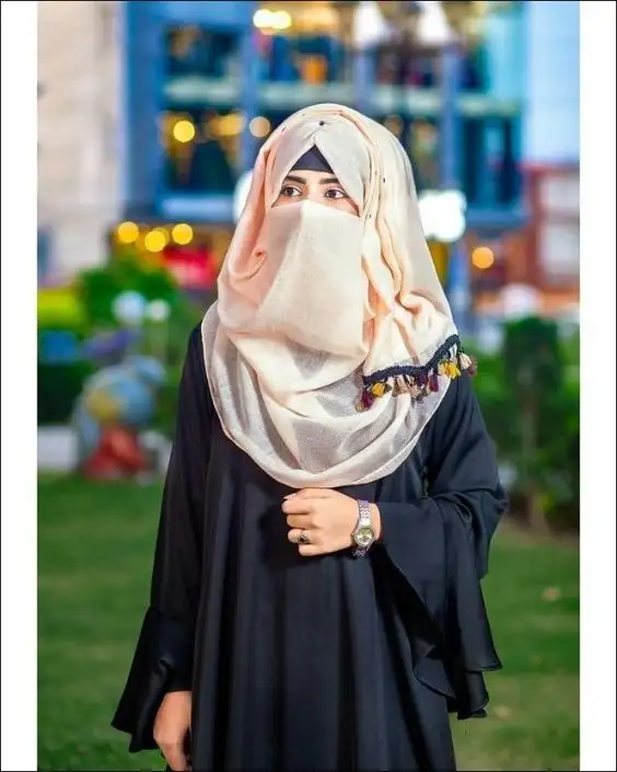 hijab profile pic