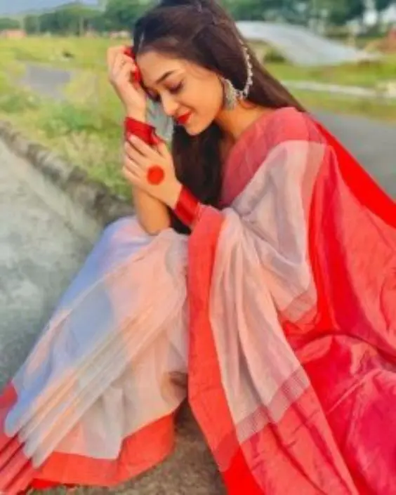 cute profile pic for girls