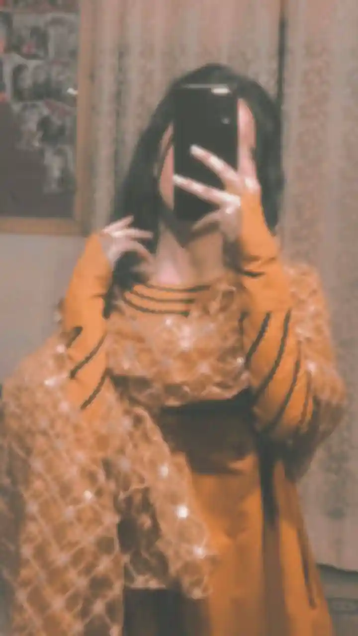 cute profile pic for girls