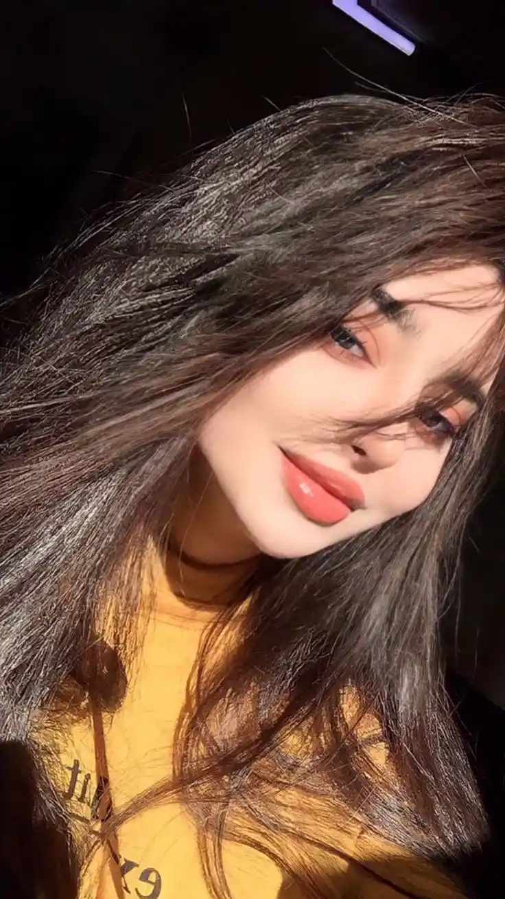 cute profile pic for girls