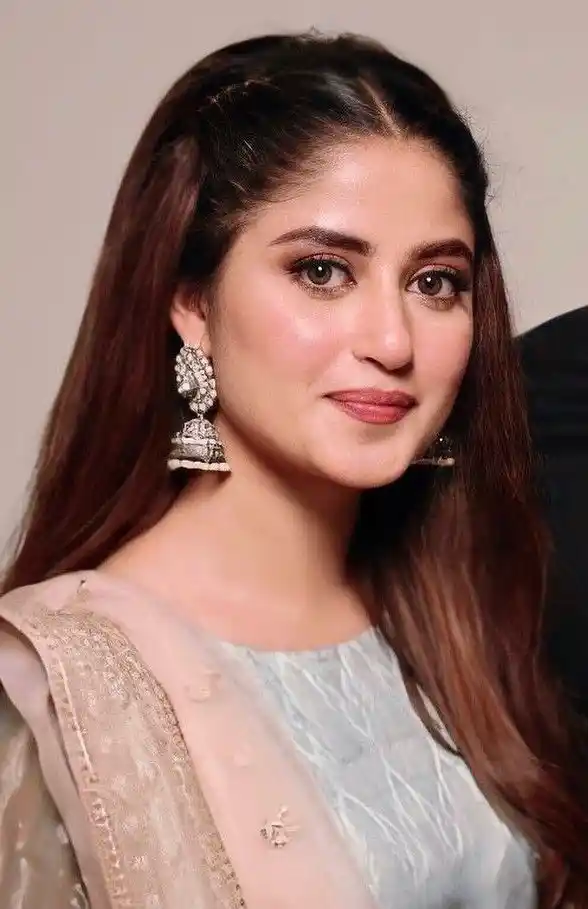 cute profile pic for girls