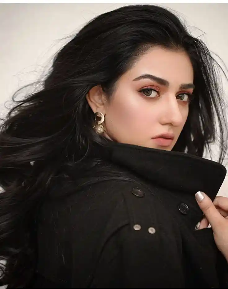 cute profile pic for girls